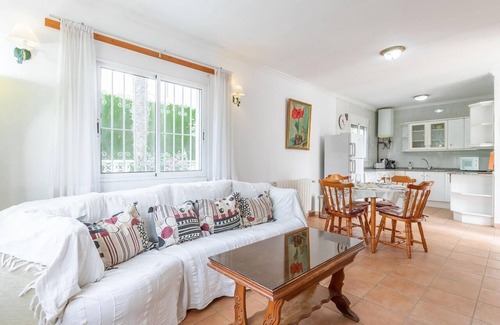 Almadrava Beach House | Spacious family home with Airco, private 5x10m pool, sandy beach 300m, free WiFi