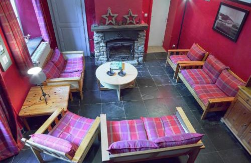 Anhee House | Spacious Family Home, Sosoye