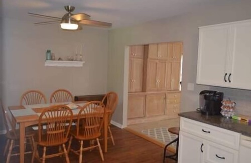 Witmer House | Spacious Family Home in Amish Country!