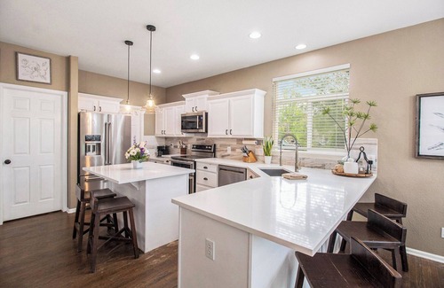 Ken Caryl House | Spacious Family home in Denver/Littleton!