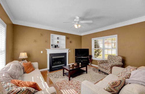 High Point Apartment | Spacious Family Home with Private Backyard, Grill, and Garage! Free high-speed Internet! Minutes from HPU and Furniture Market!