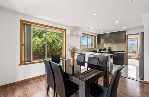 Lutana House | Spacious Family Home with Views
