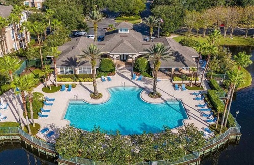 Deerwood House | Spacious Family Lodging on Florida's First Coast