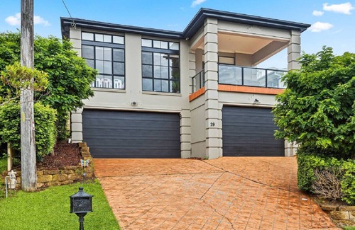 Kiama House | Spacious Family Oasis (Now sleeps 10)