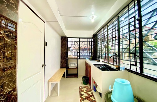 Basak Apartment | Spacious Family Getaway for Big Groups