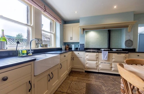 Sutton-in-Craven House | Spacious Family Retreat in Scenic North Yorkshire