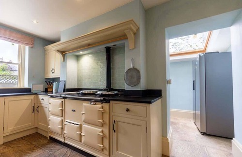 Sutton-in-Craven House | Spacious Family Retreat in Scenic North Yorkshire