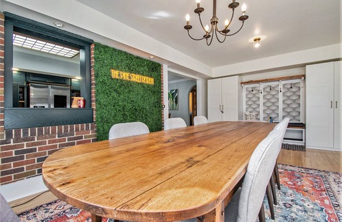Morton Meadows House | Spacious Family Retreat: King Beds+Arcade+Playground. Minutes from Zoo/Downtown