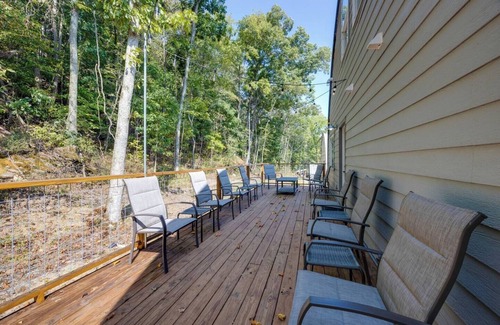 Millersville House | Spacious Family Retreat/N. Nashville. Best Blend of comfort & Nashville vibes.