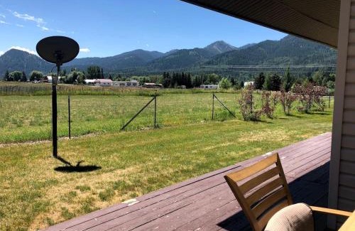 Palisades House | Spacious Family Vacation Rental in Swan Valley, Idaho near Jackson Hole