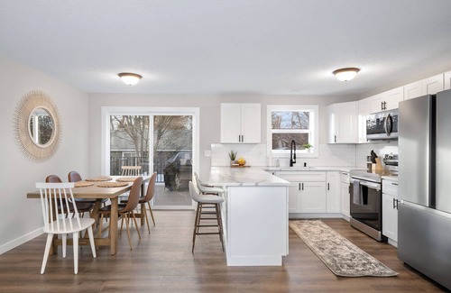 Hayden House | Spacious Family Villa only 13 mi from Silverwood!