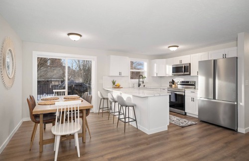 Hayden House | Spacious Family Villa only 13 mi from Silverwood!