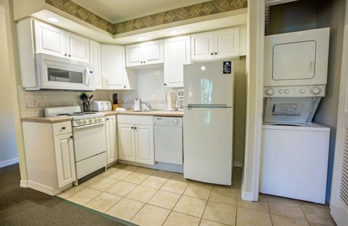 Branson Hotel | Spacious Family Villa w/Pools Near Branson's Main Sights