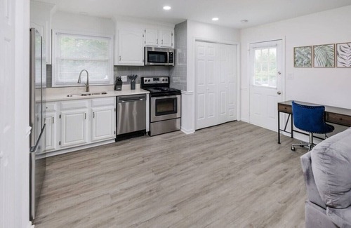 Charlotte House | Spacious|Firepit|Fillmore |Family|Pets|Work Ready