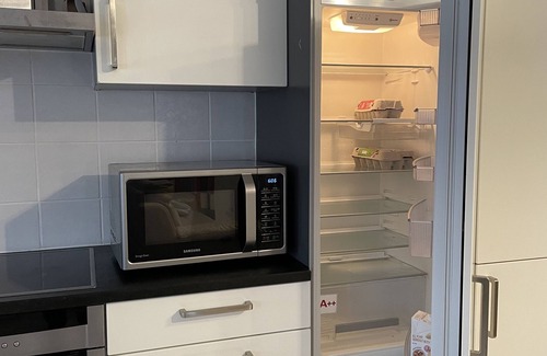 Schuttrange Apartment | Spacious Flat 10 mins from Luxembourg airport Free Parking Top Customer Service