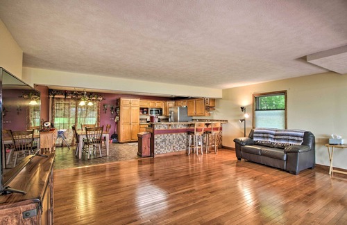 Frazee House | Spacious Frazee Home w/Direct Lake Access!