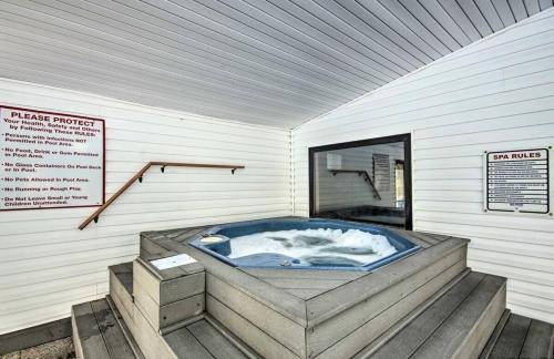 Almont Apartment | Spacious, Free Tickets, Indoor Pool, Outdoor Pool, Hot Tub