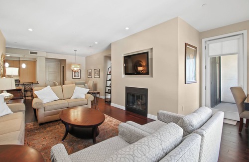 Downtown Condo | Spacious, fully furnished 3rd floor condo with campus views @ the Americana!