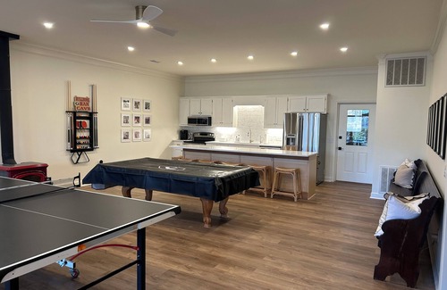 Lake Oconee House | Spacious, fully renovated lakefront home on 1.87 acres in Reynolds Lake Oconee