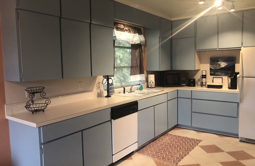 Winter Garden House | Spacious garage apartment in Winter Garden that sleeps four.
