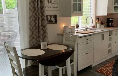 Comox Apartment | Spacious garden suite in beautiful Comox.
