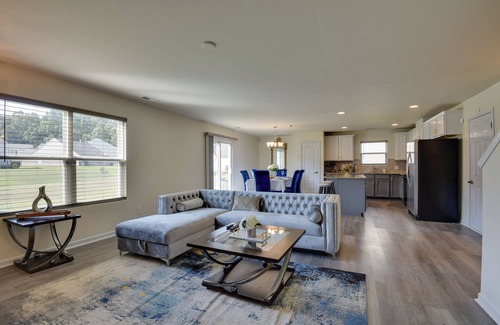 Gastonia House | Spacious Gastonia Home w/Pool Access!