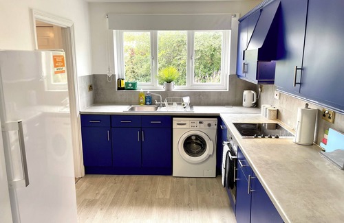 Stansted House | Spacious 5 Bedroom House Near Stansted Airport.