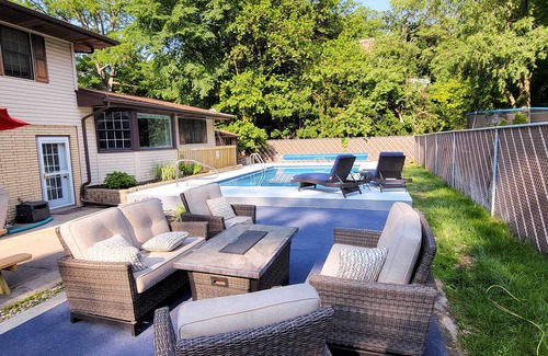 Michigan City Cottage | Spacious Getaway w/Heated Private Pool!