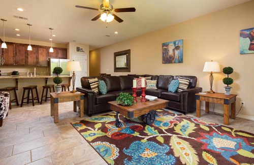 New Braunfels Condo | Spacious, ground floor, upscale and gated on the Guadalupe River! Pool!