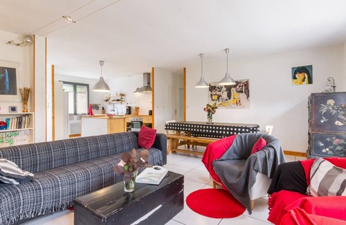 Malville Cottage | Spacious Ground-Level Home with Large Yard, Terrace, WiFi, and Game Amenities in Malville
