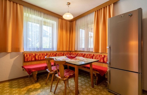 Zell am Ziller House | Spacious group home close to the ski resort