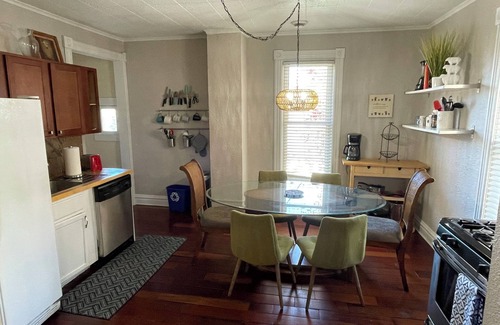 St. Paul Apartment | Spacious Group Stay Near Lake, Downtown & Dining