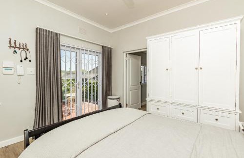 Rondebosch House | Spacious Guest Apartment in Rondebosch