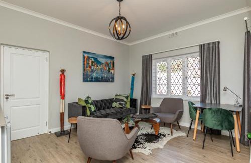 Rondebosch House | Spacious Guest Apartment in Rondebosch