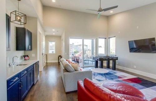 Edgehill House | Spacious Gulch Retreat Super Skyline Views