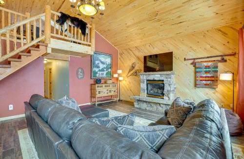 Gunnison House | Spacious Gunnison Home Ski, Hike, Bike and Fish!