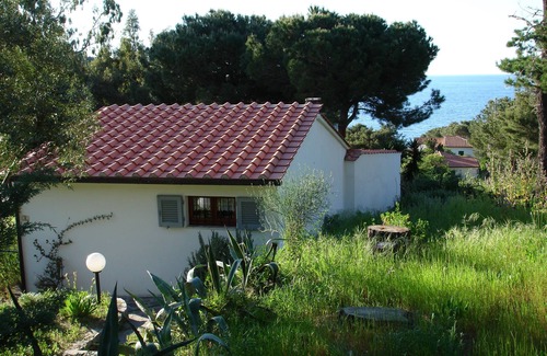 Sant' Andrea House | Spacious holiday home with sea views and garden near the beach on Elba Island