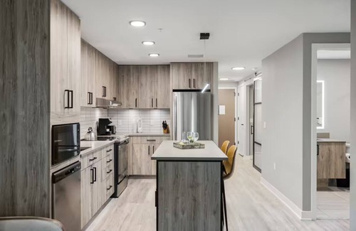 Navy Yard Hotel | Spacious Haven | Kitchen & Desk | DC Stay w/Coworking & Gym | Near Iconic Spots