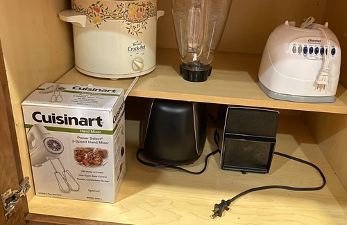 Sugarloaf Cottage | Spacious Hidden Gem, Dog-Friendly, WiFi, with Fence and Deck