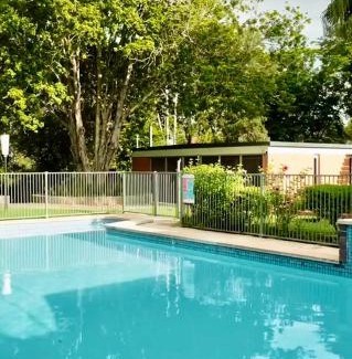 Brookfield House | Spacious Hideaway Retreat, Brookfield, Brisbane