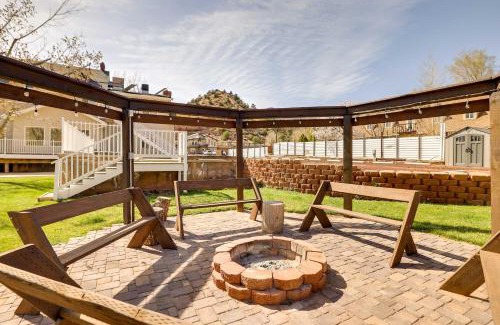Hildale House | Spacious Hildale House with Large Deck!