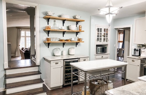Central Gardens House | Spacious Historic Midtown Memphis Chateau Minutes from Everything