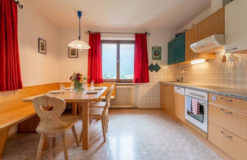 Moosen Apartment | Spacious holiday home, ideal for families with children.