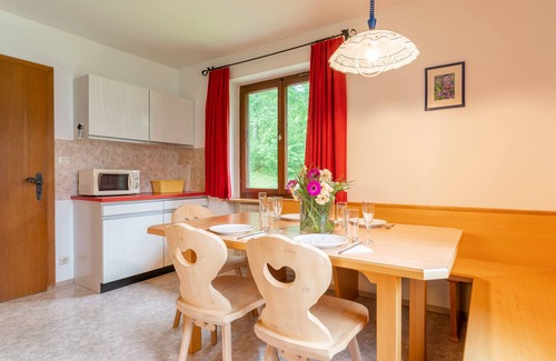 Moosen Apartment | Spacious holiday home, ideal for families with children.