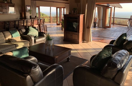 Bela-Bela Cabin | Spacious holiday home in the breathtaking African bushveld