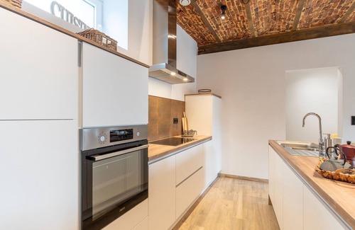 Doische House | Spacious holiday home in Doische with private pool