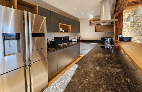 Pepinster House | Spacious holiday home in Wallonie with terrace