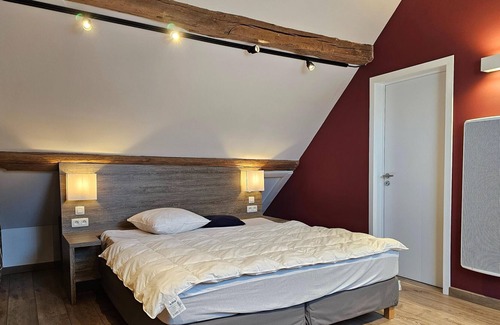 Pepinster House | Spacious holiday home in Wallonie with terrace
