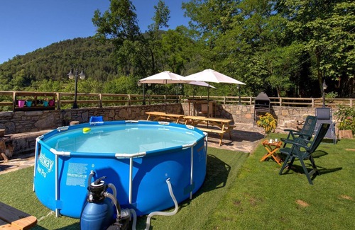 Ogassa Cottage | Spacious holiday home in Cataluña with garden