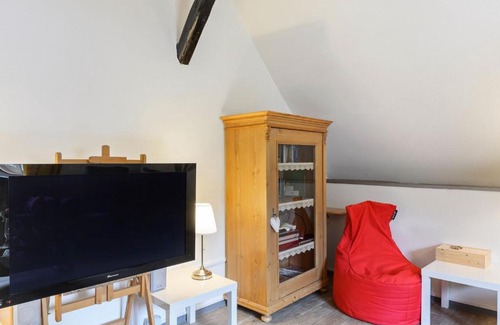 Groenebach House | Spacious holiday home in Winterberg with terrace